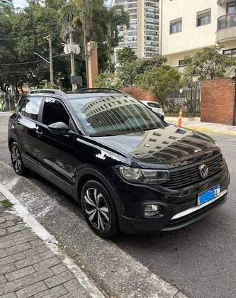 VOLKSWAGEN T-CROSS 1.0 200 TSI TOTAL FLEX AUTOMÁTICO VOLKSWAGEN T-CROSS 1.0 200 TSI TOTAL FLEX AUTOMÁTICO